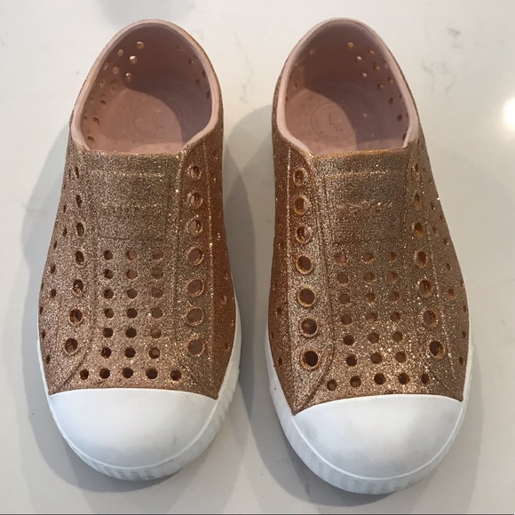 rose gold native shoes